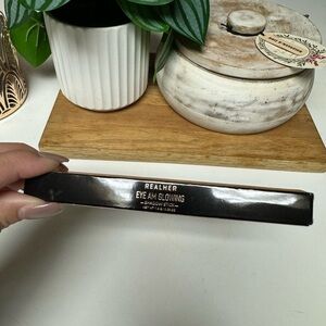 RealHer Eye Am Glowing Eyeshadow Stick